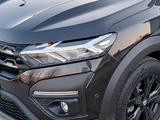 Dacia Jogger Extreme+ LimitedEdition_RFKamera_TWA_DAB_ - schwarze Dacia Jogger