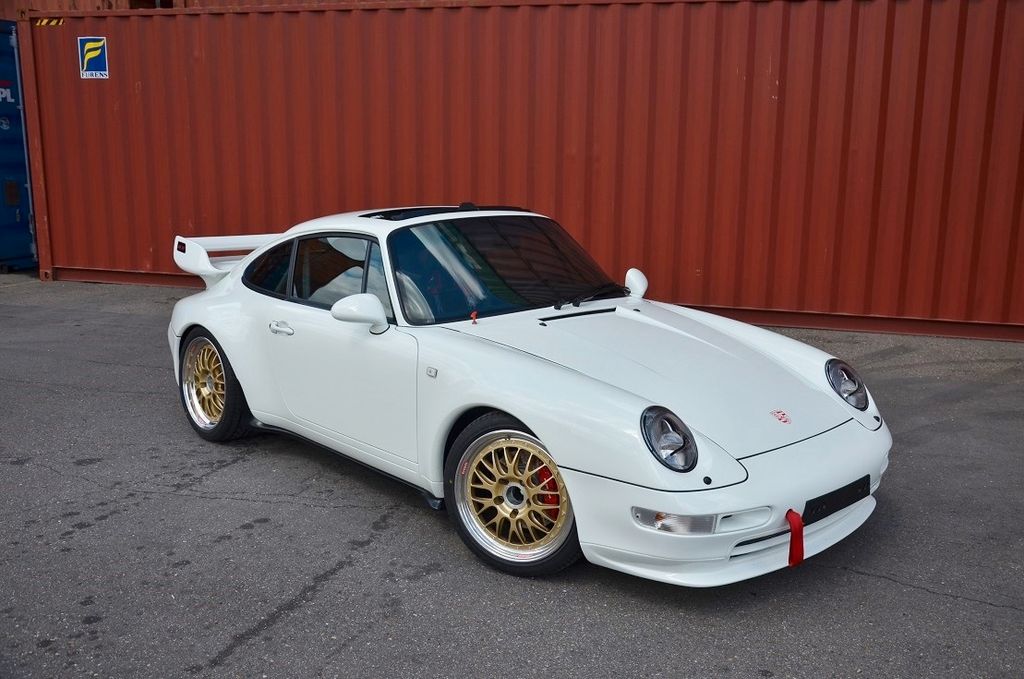 Porsche 993