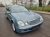 Mercedes-Benz E 280 T-Modell*7 SITZE*SEHR GEPFLEGT*SCHECKHEFT - graue Mercedes-Benz E 280
