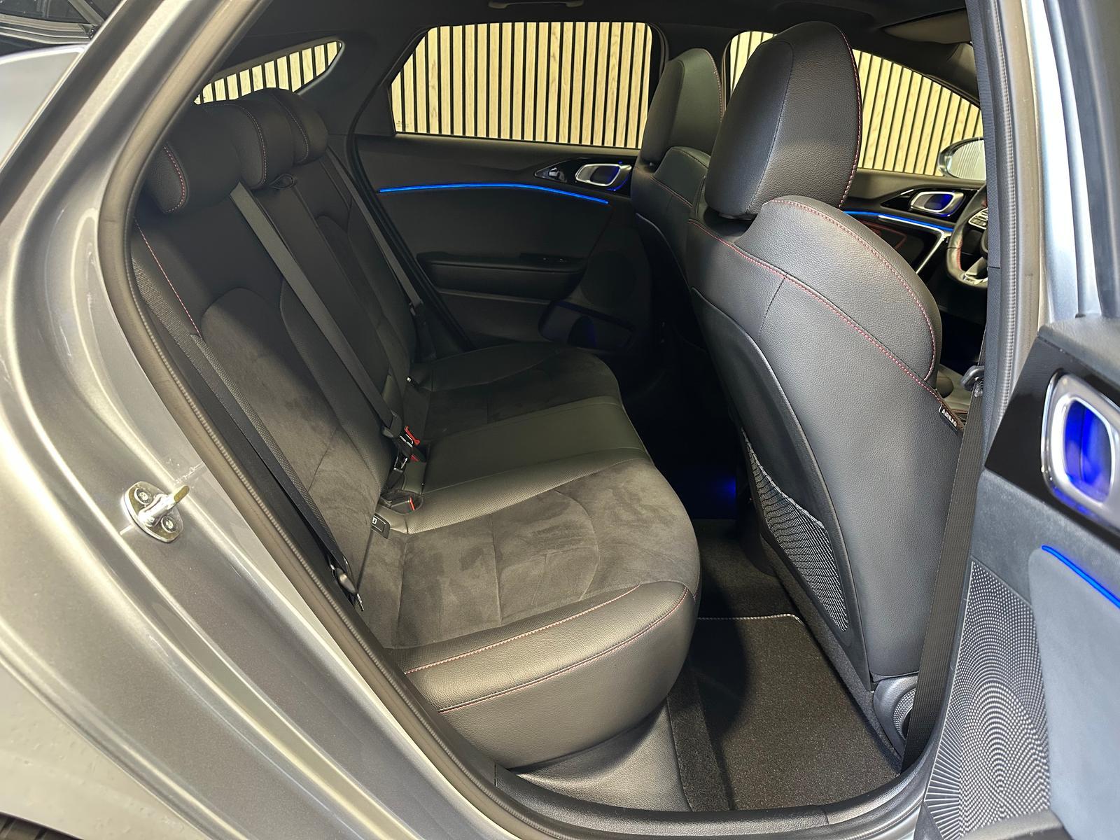 Kia ProCee'd 1.6 T-GDI DCT GT Pano|Maxton|Bastuck|Wa