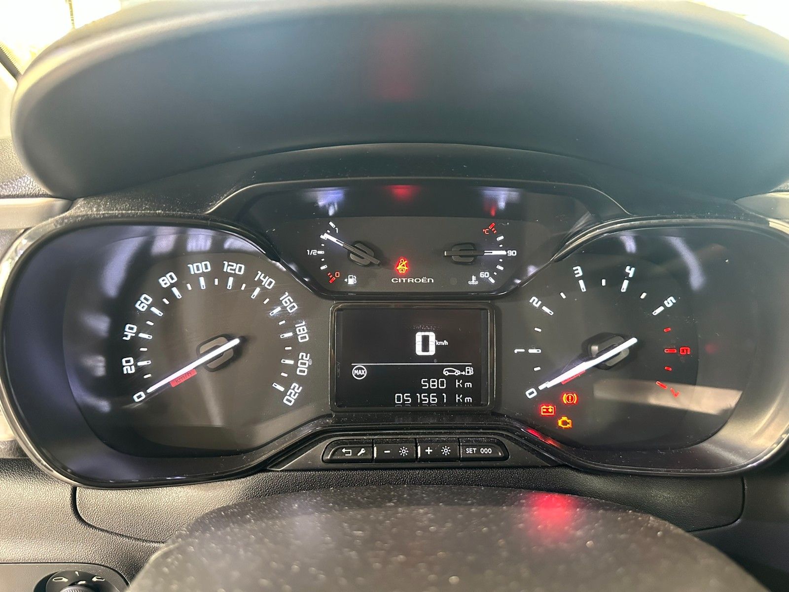 Fahrzeugabbildung Citroën C3 Feel Pack 1.2 NAVI/LED/PDC/ALU/DAB/TEMPOMAT