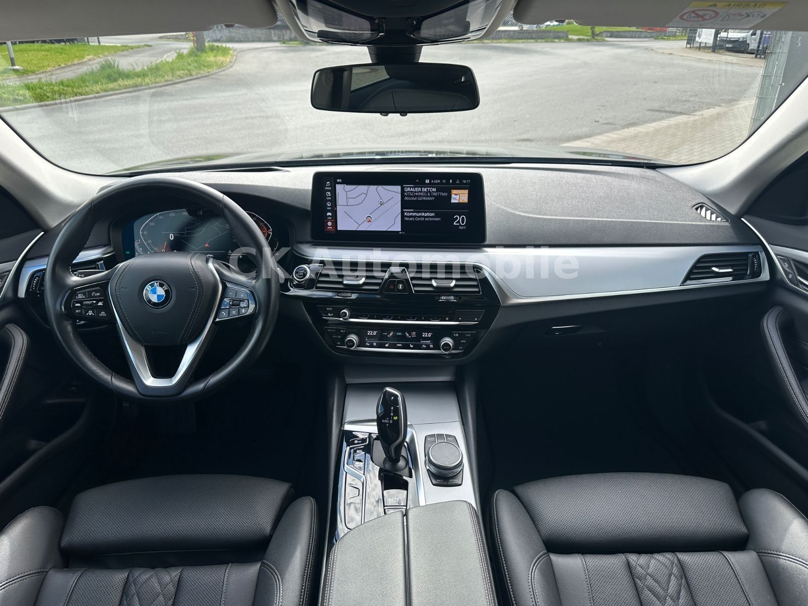 Fahrzeugabbildung BMW 520d Touring/Navi/Laser/Head-Up/Leder/360°/AHK