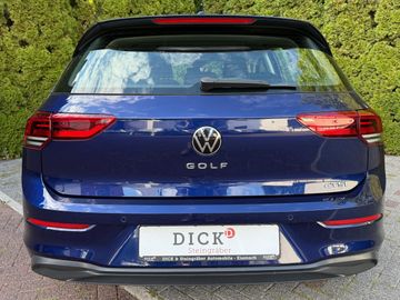 Volkswagen Golf - 6
