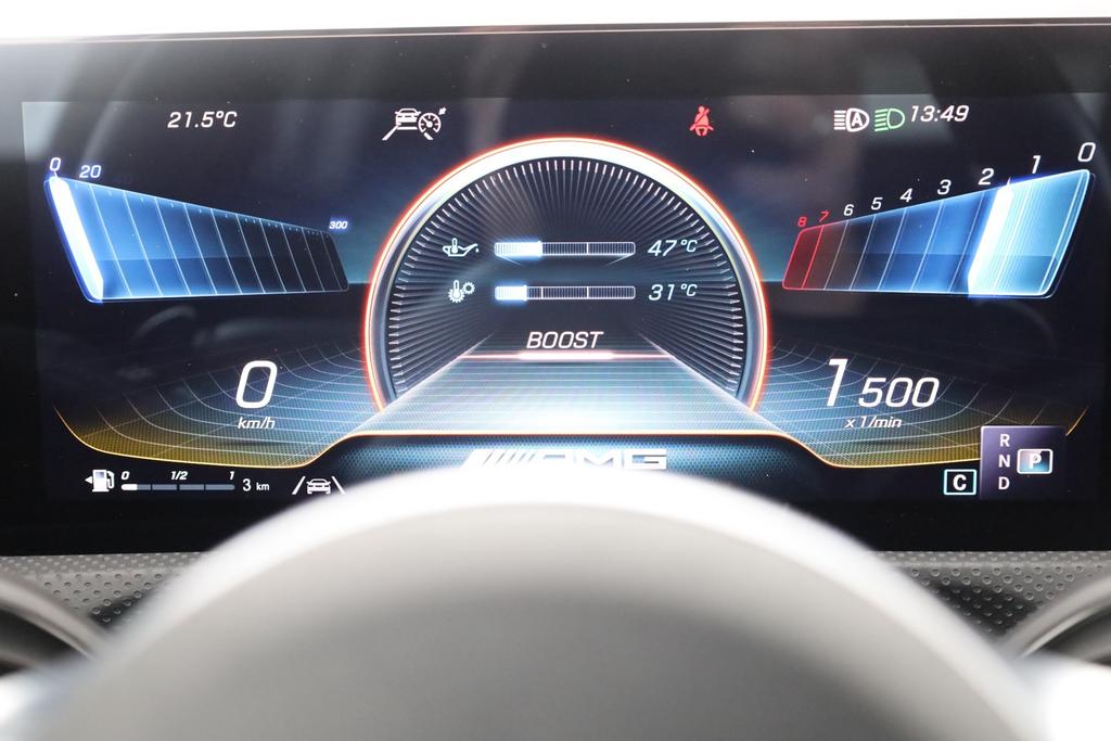 Mercedes-Benz CLA 45 AMG Shooting Brake