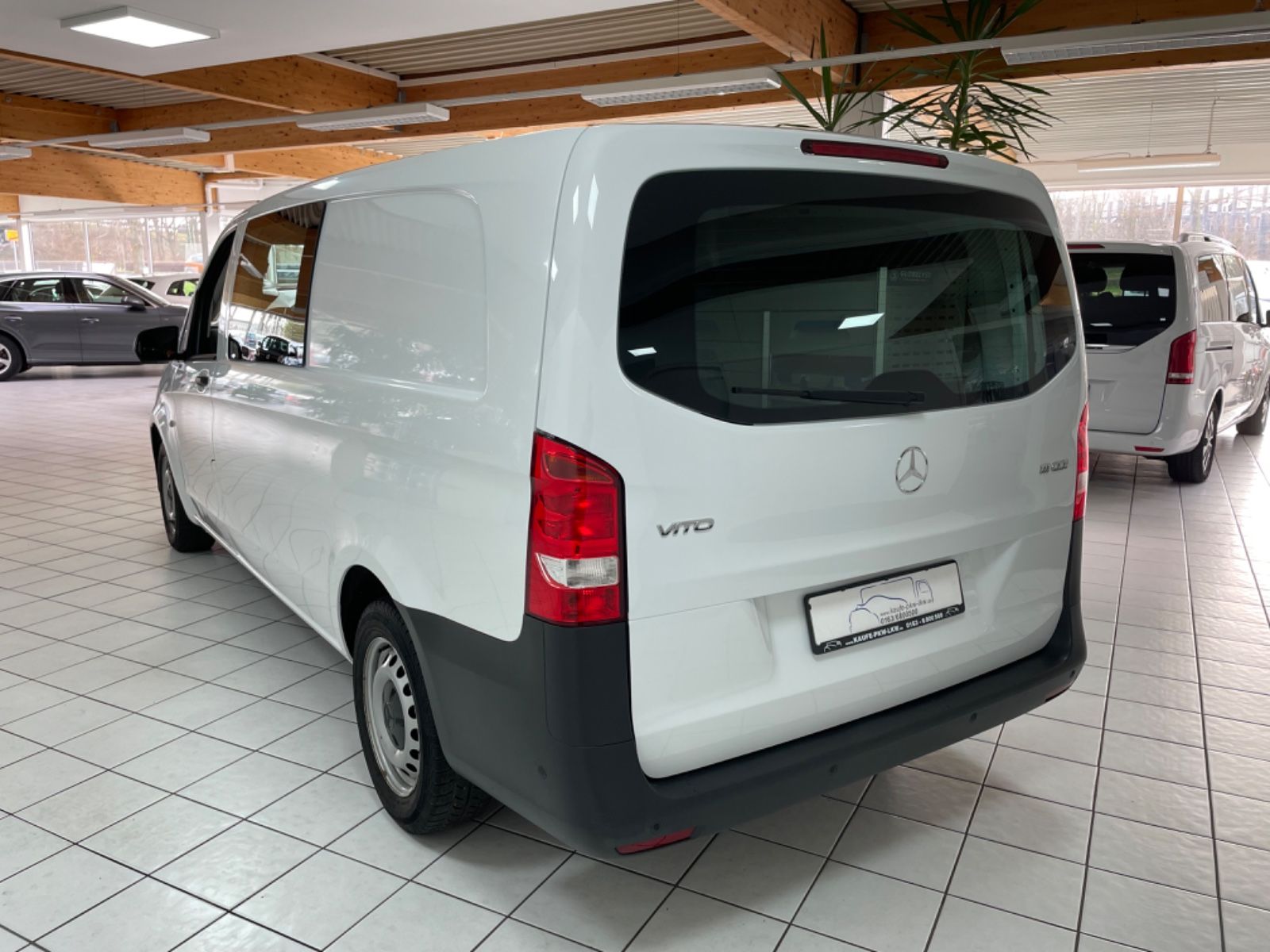 Fahrzeugabbildung Mercedes-Benz Vito Mixto 111 CDI FWD extralang *WERKSTATT*