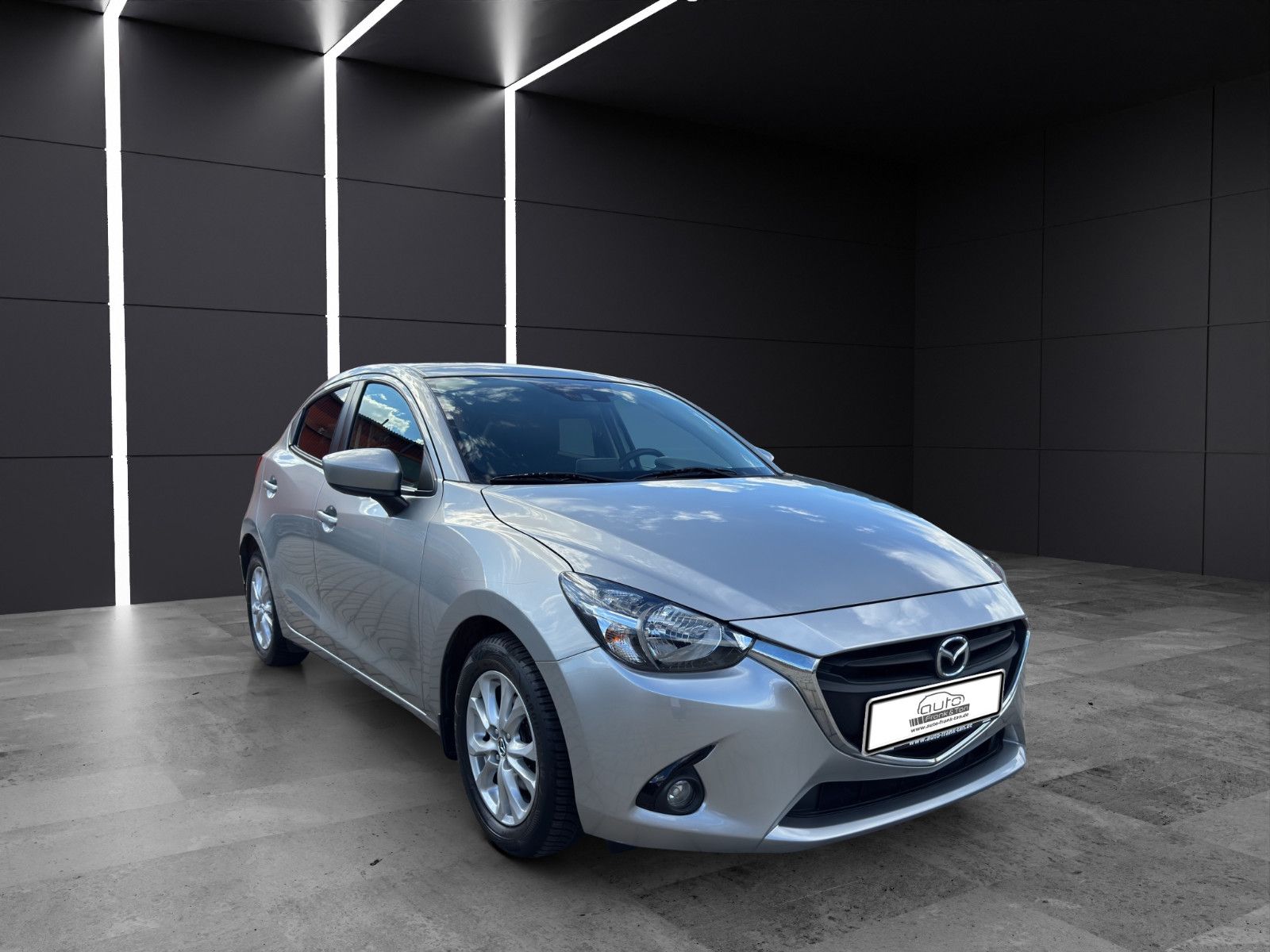 Fahrzeugabbildung Mazda 2 Lim. Exclusive-Line PDC*Shzg*USB*Tempo