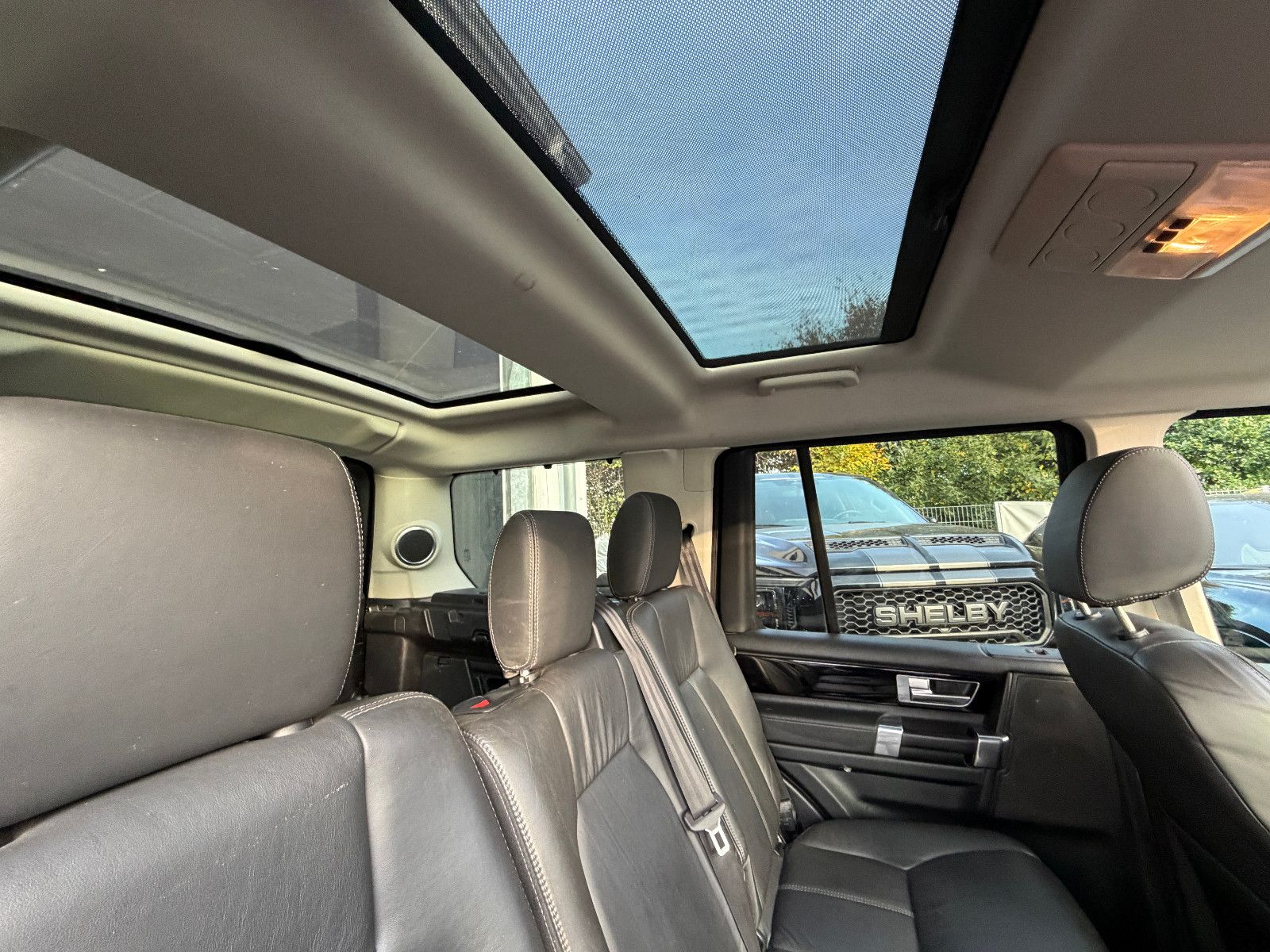 Fahrzeugabbildung Land Rover Discovery 4 SDV6 HSE/1-HAND/DEUTSCH/VOLL/PANO/LE