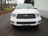 Toyota Sequoia SR5 4WD 5.7l V8 2.Hand/Allrad/7-Sitzer.. - Toyota Gebrauchtwagen von 2013