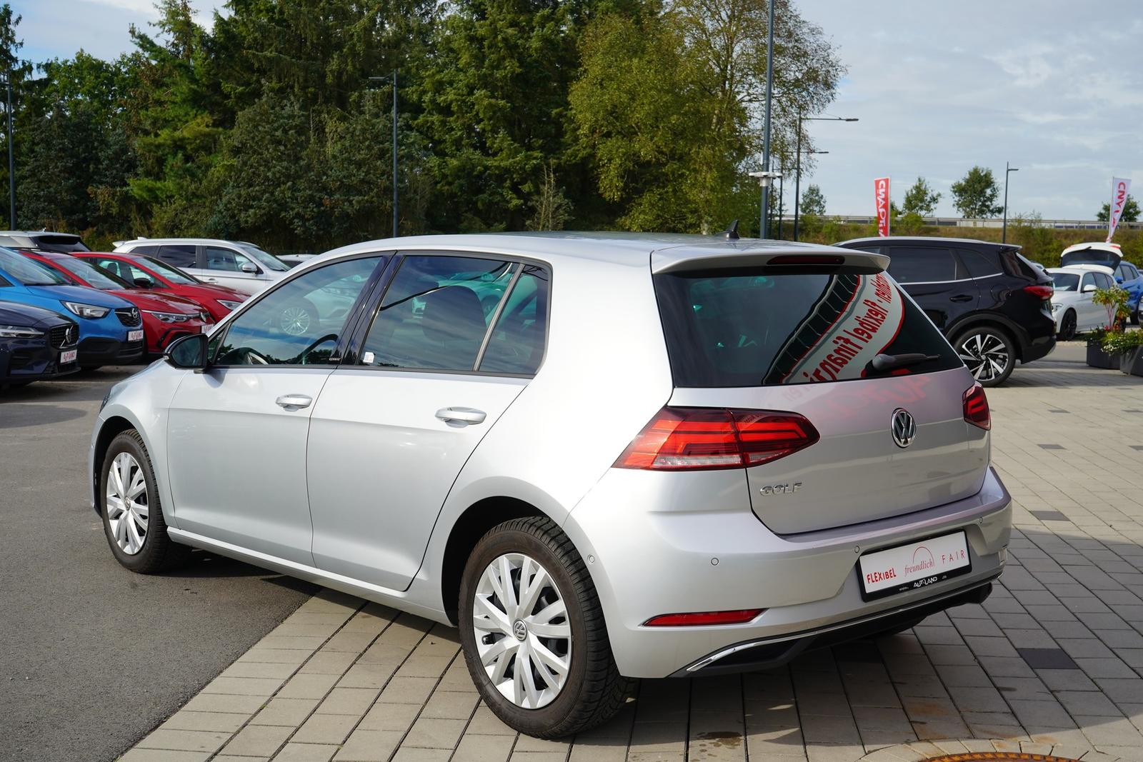 Volkswagen Golf VII 1.0 IQ Drive ACC Totwinkel Sitzheizung