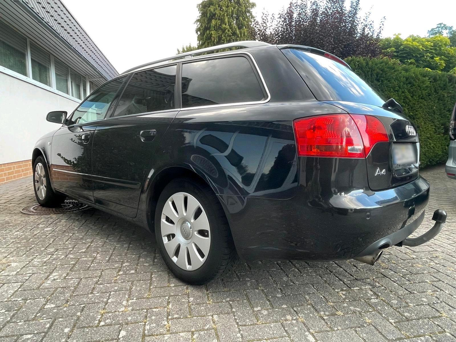 Audi A4 2005 — engine 131 HP (96kW)