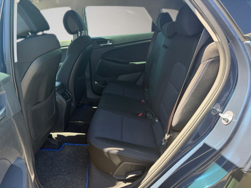 Fahrzeugabbildung Hyundai Tucson blue 1.6 GDi 2WD Trend