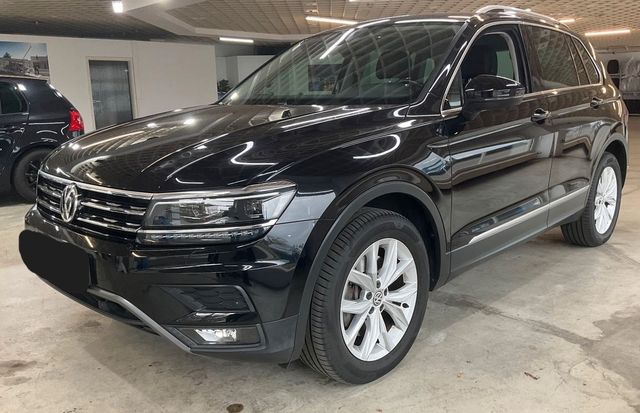 Volkswagen Tiguan Highline 4Motion Offroad Virtual LED ACC