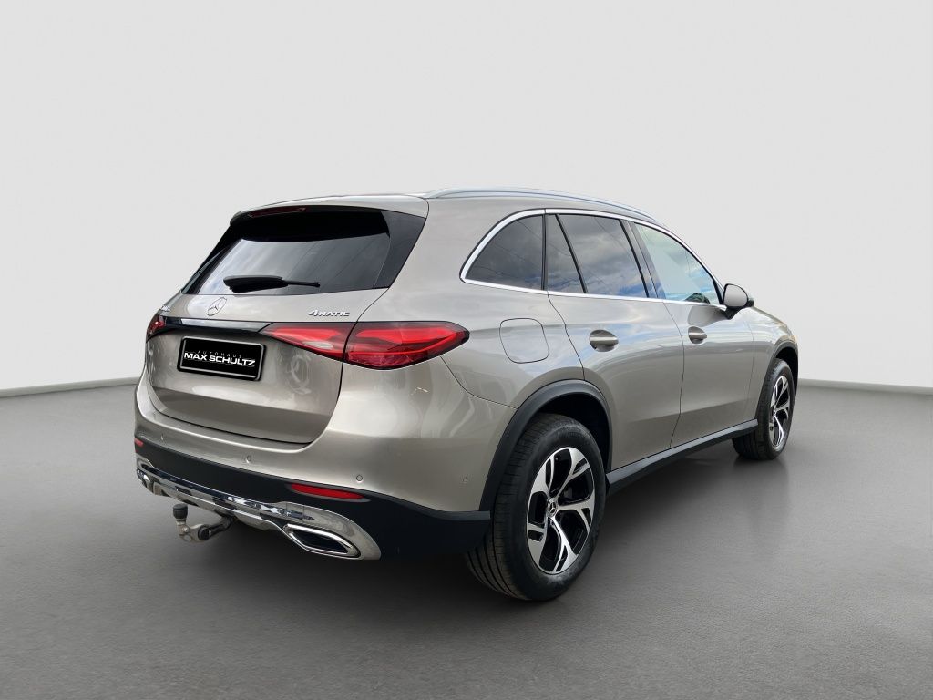 Fahrzeugabbildung Mercedes-Benz GLC 300 e 4M AVANTGARDE*AHK*360°KAM*DIGIT-LIGHT