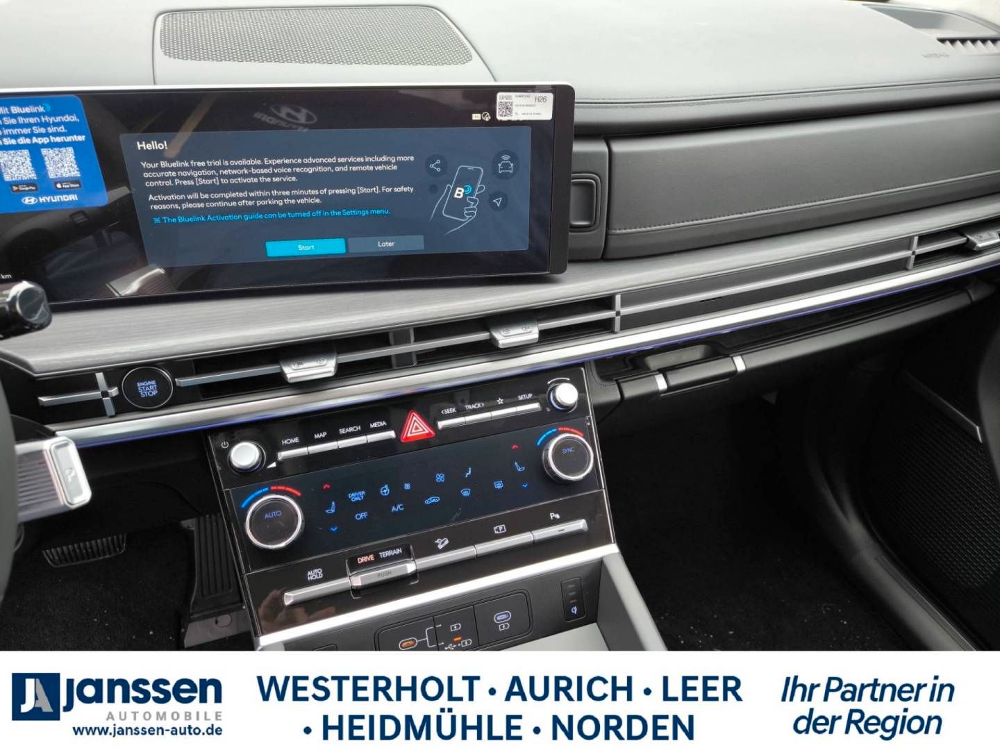 Fahrzeugabbildung Hyundai SANTA FE (5-Sitzer) HEV INTRO