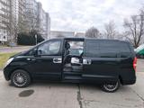 Hyundai Premium Automatik 8 Sitzer Verkauf... - Hyundai H-1 aus 2012