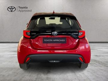 Toyota Yaris - 12