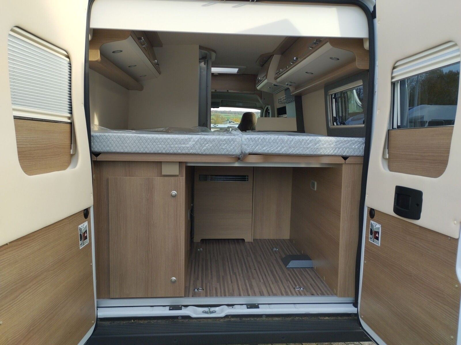 Fahrzeugabbildung Malibu Van compact 600 LE Klimaautomatik, Radio DAB,