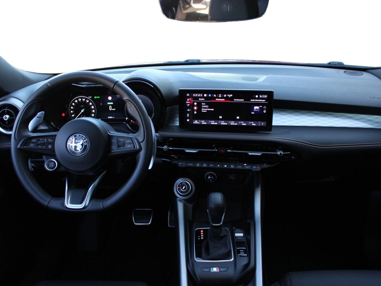 Alfa Romeo Tonale Veloce Plug-In-Hybrid AWD, миниатюра 12