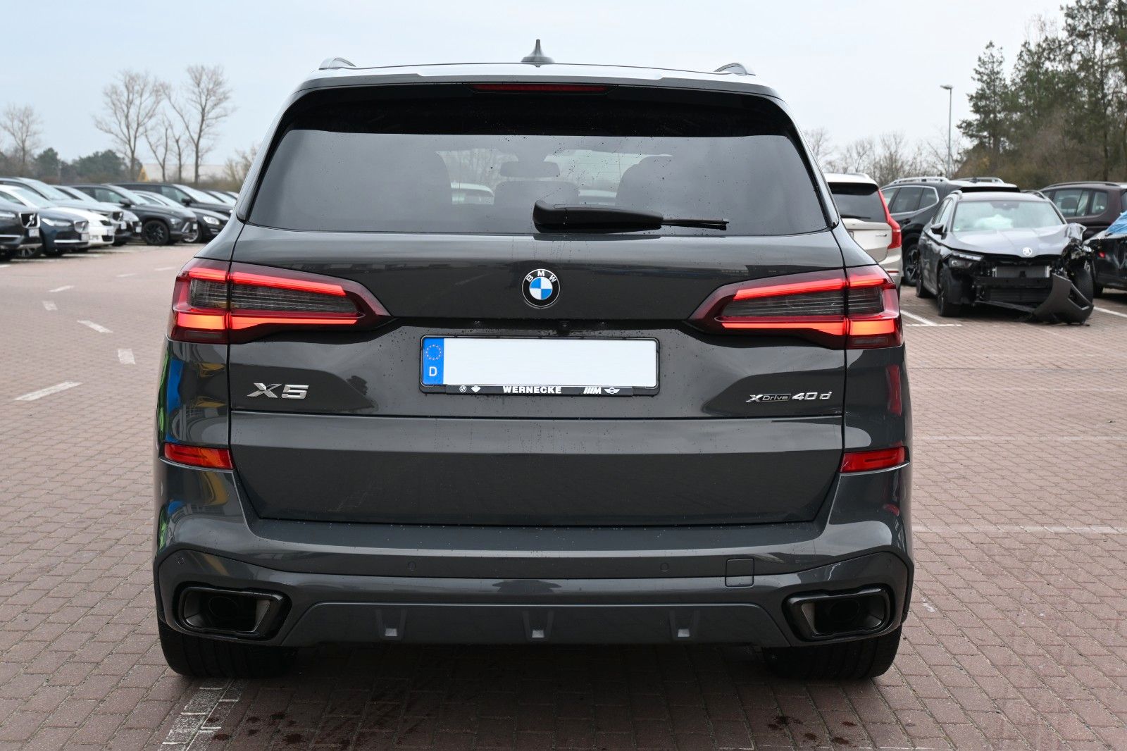 Fahrzeugabbildung BMW X5 xDrive 40d M Sport *ACC*B&W*HUD*PANO*Mietkauf