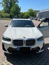BMW X4 xDrive30d M Sport, HUD, Laser,Panorama, 360°  - BMW X4 in Halle