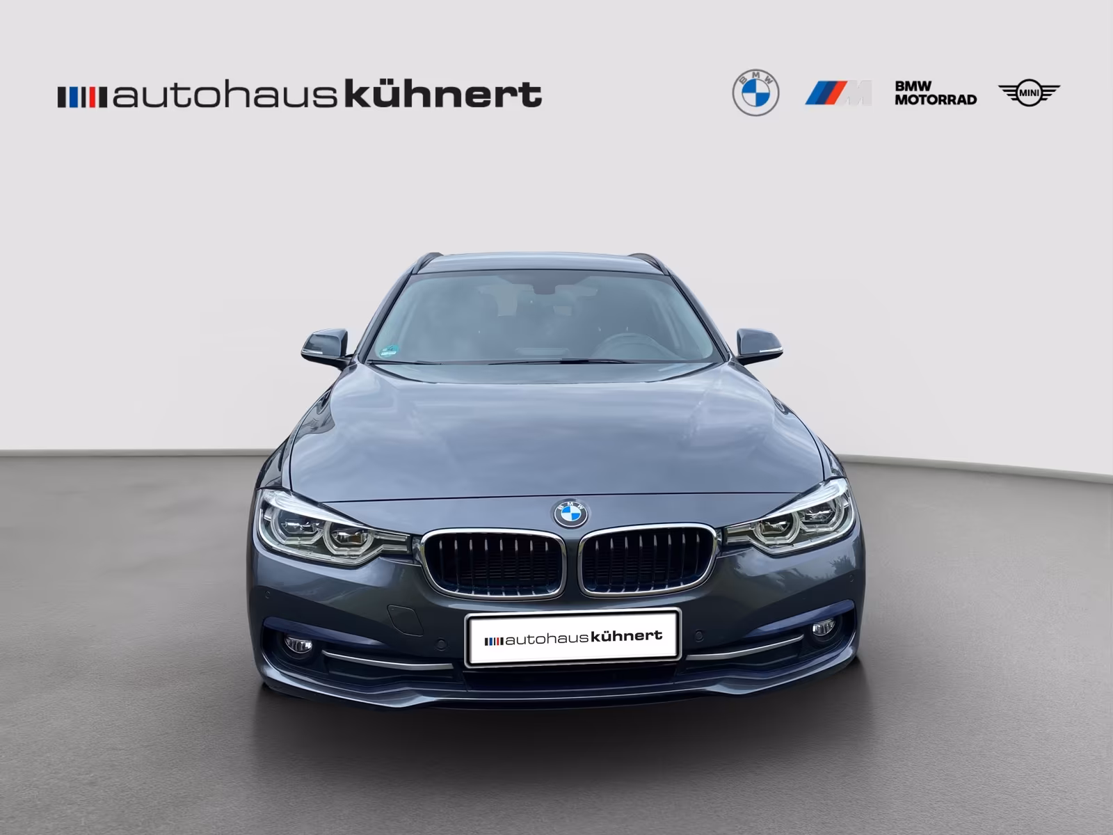 BMW 320d xDrive Touring Sport Line LED AHK Navi PDC