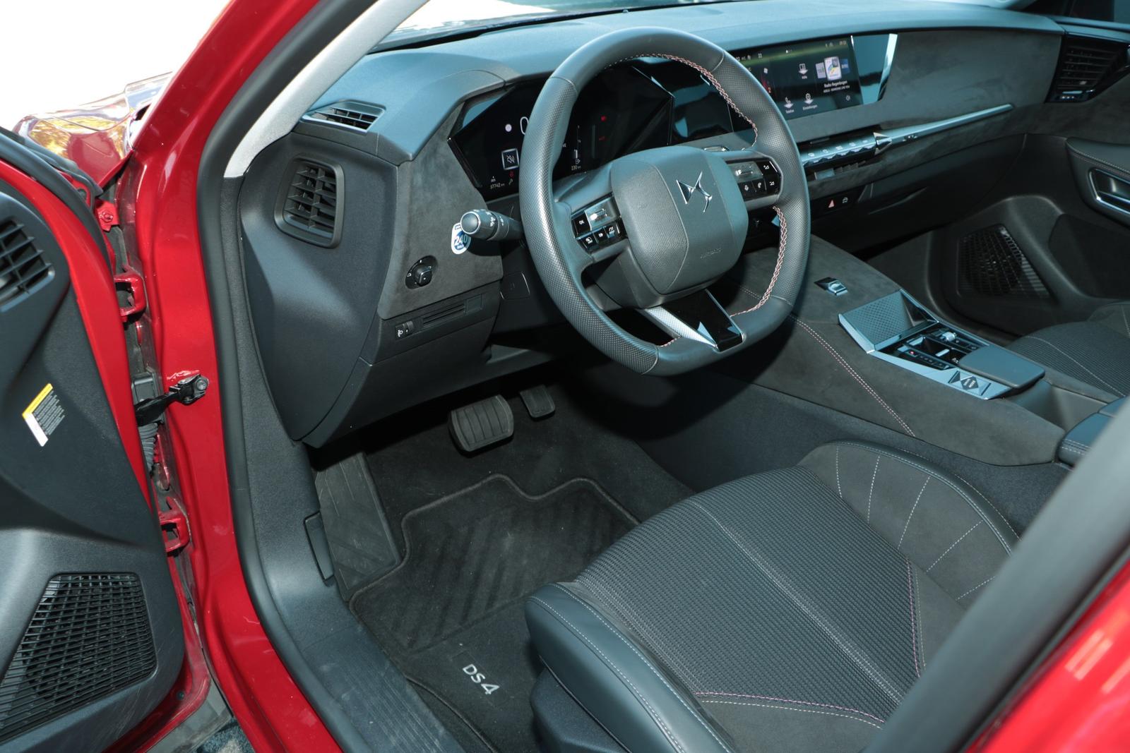 DS Automobiles DS4 1.2 PureTech 130 Performance Line Klimaau./ 