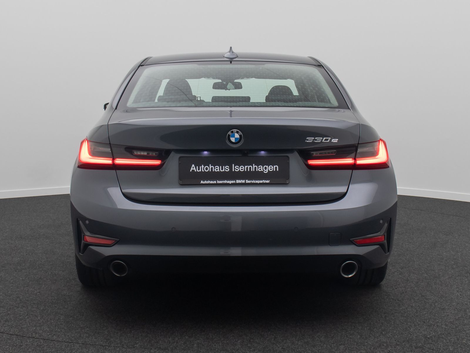 Fahrzeugabbildung BMW 330e 360°Laser HUD DAB HiFi Komfort Sport Leder