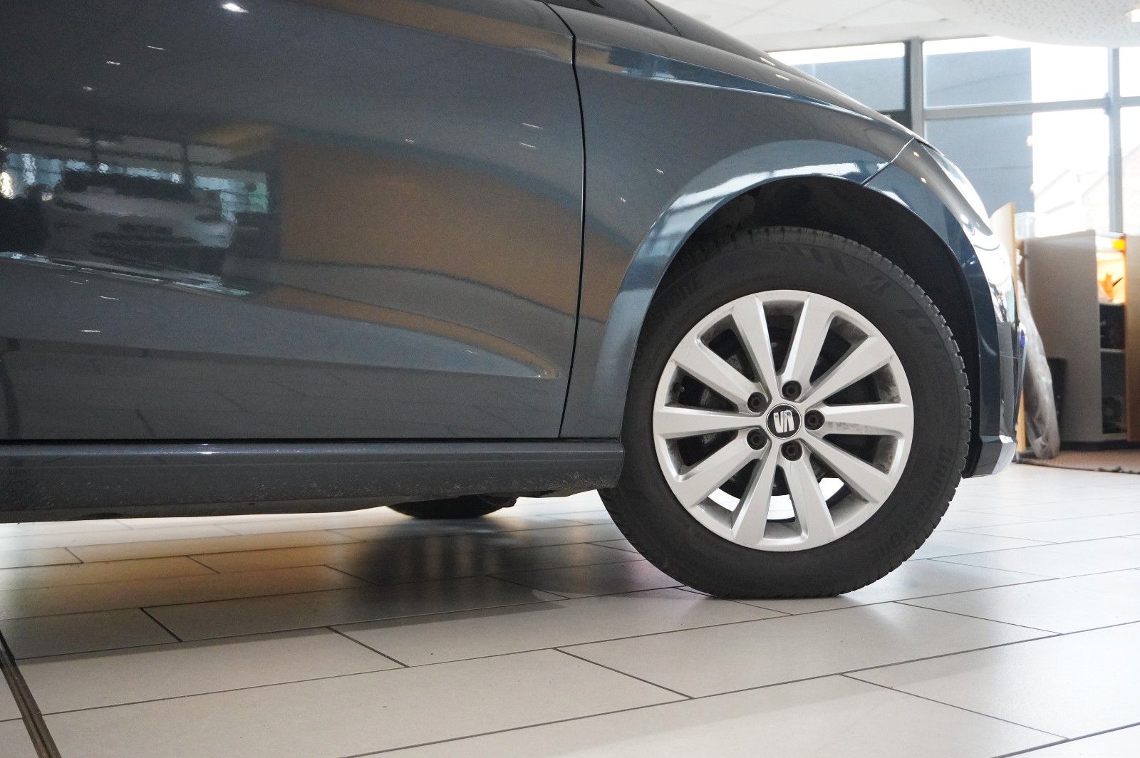 Fahrzeugabbildung SEAT Ibiza 1.0 MPI STYLE 5-TÜR NAVI/PDC/TEMP./NEBEL