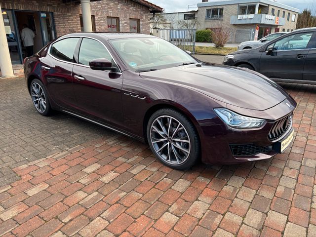 Maserati Ghibli SQ4+Allrad+nur 42Tkm+Scheckheft+