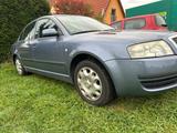 Skoda Superb 1.8 T Comfort Comfort mit LPG (Gas) Umbau - Skoda Superb Comfort mit Benzin-Antrieb