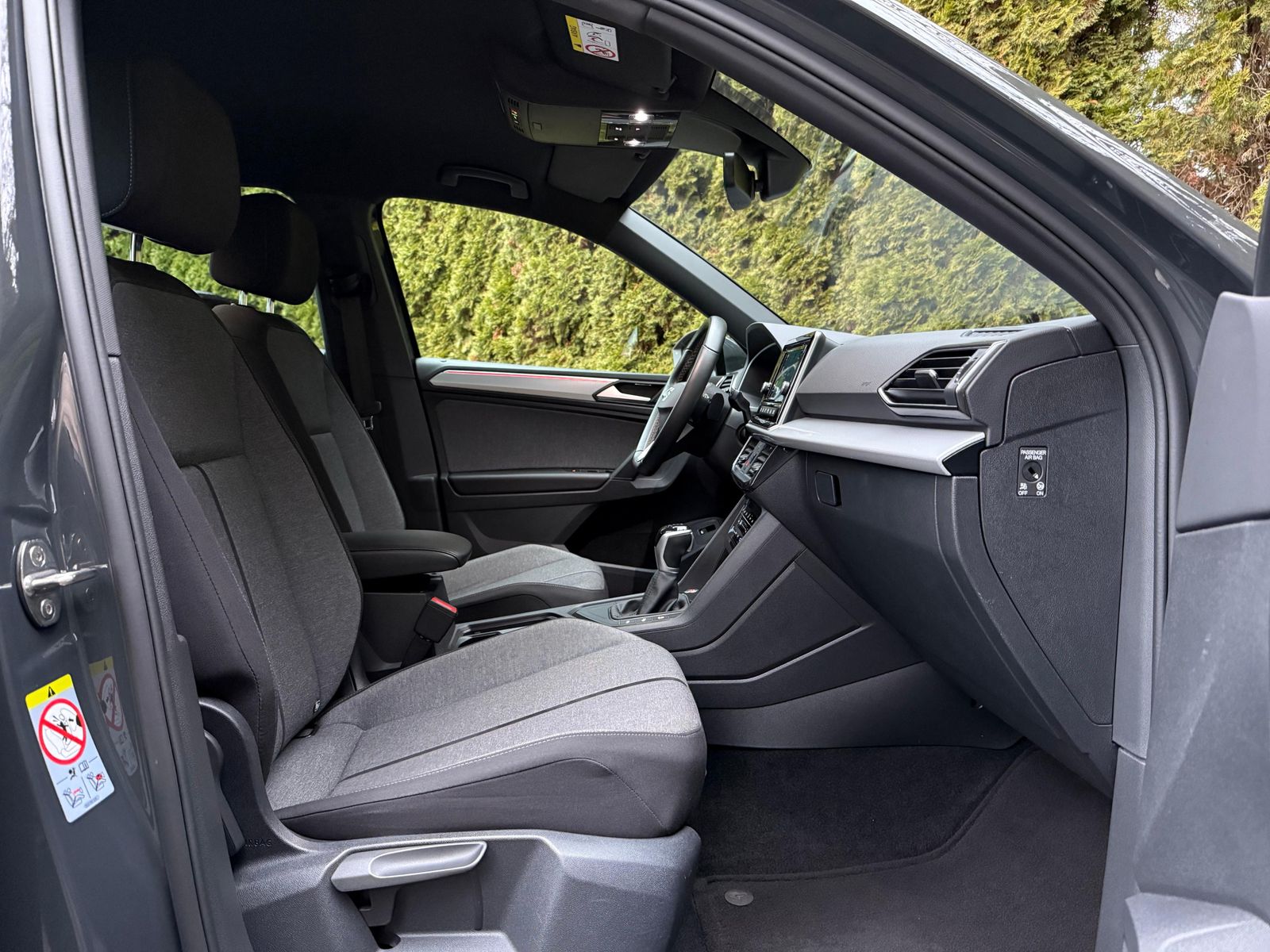 Fahrzeugabbildung SEAT Tarraco 1.5 TSI DSG Style LED+AHK+KAM+ACC+7SITZ