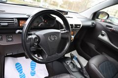 TOYOTA iQ + 1.0 VVT-i Leder Klimaautomatik Automatik