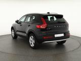 Volvo XC40 B3 mHEV Aut. LED ACC Navi Kamera - schwarze Volvo XC40
