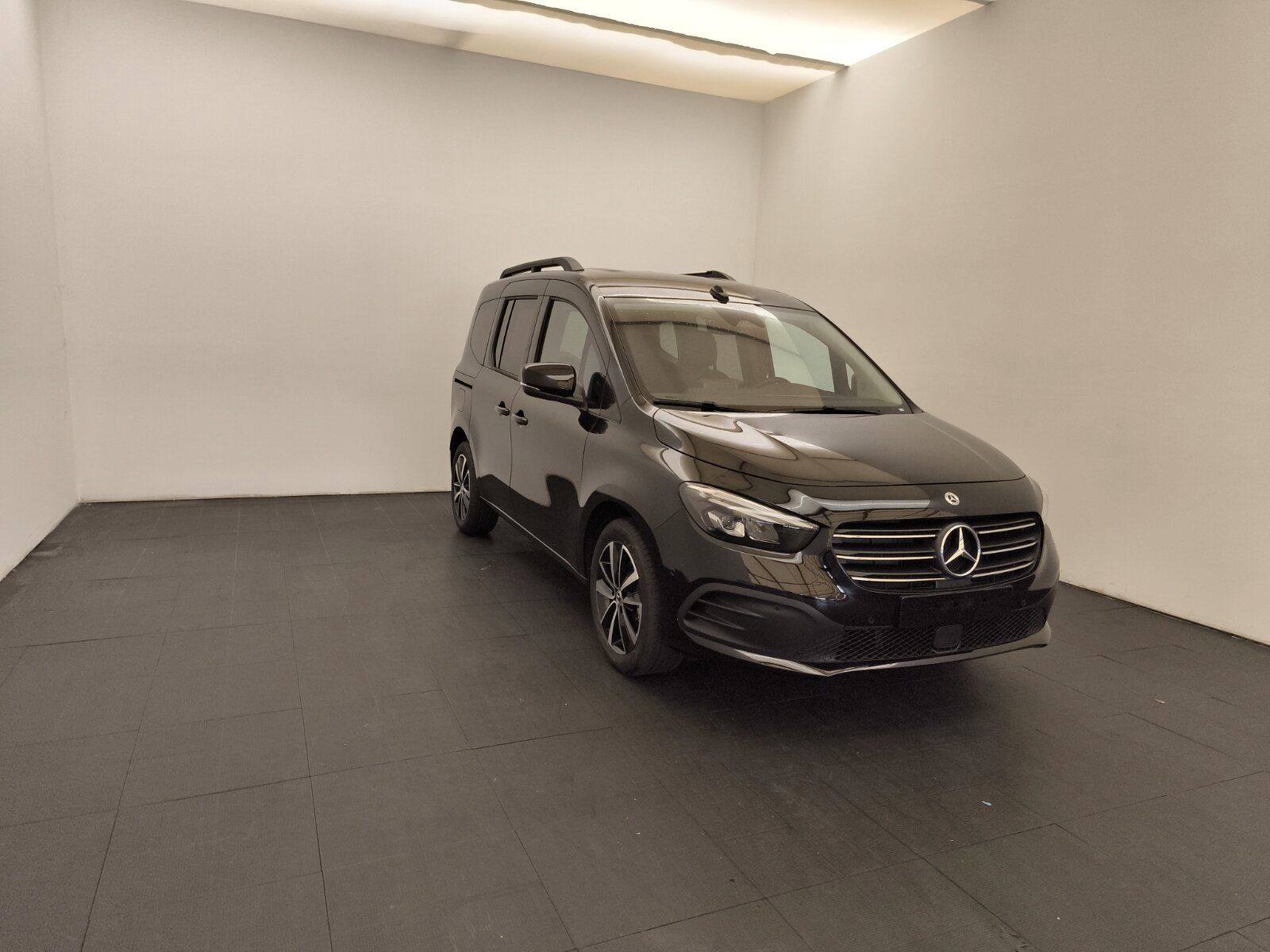 Mercedes-Benz T-Klasse T 180 Progressive standard EDITION imagem 3