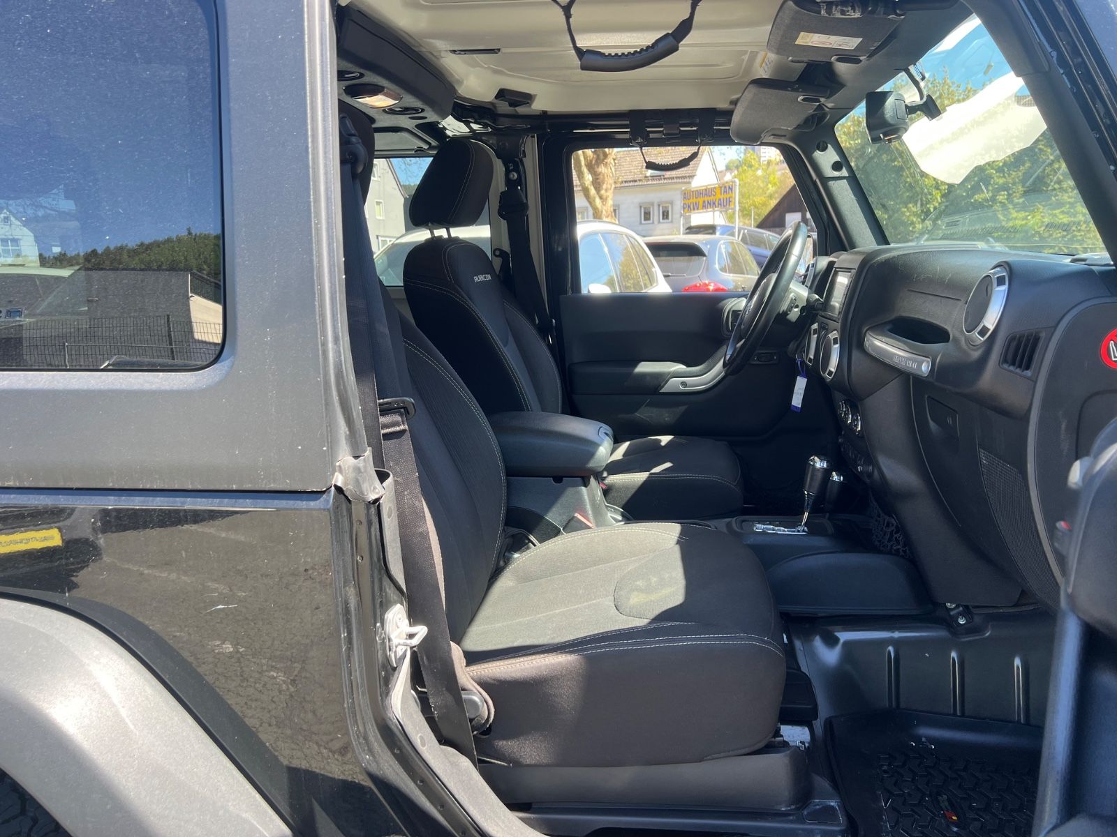 Fahrzeugabbildung Jeep Wrangler  Unlimited Rubicon *HÖHER/BREITER*