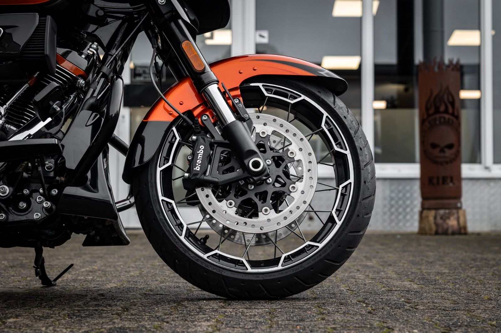 Fahrzeugabbildung Harley-Davidson CVO Street Glide  FLHXSE 121 cui - Jekill -