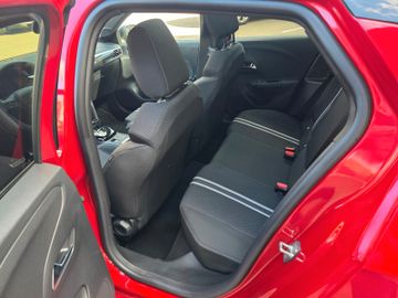 Bild 11 Opel Corsa F GS Automatik