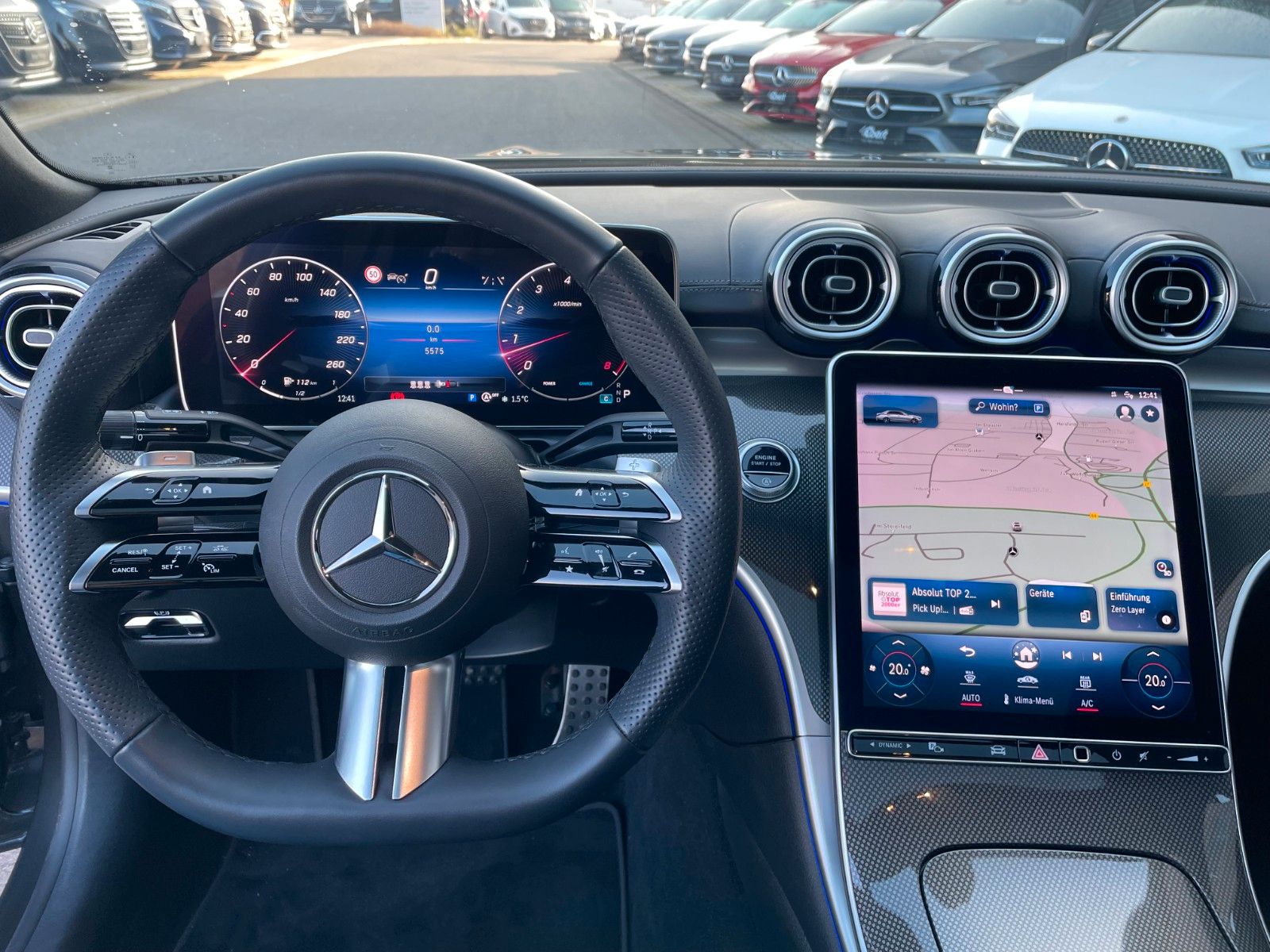 Fahrzeugabbildung Mercedes-Benz C 200 4M AMG Pano+AHK+360°+Digital+Ambiente