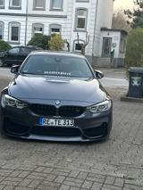 BMW M4 Coupé M4 - BMW M4 in Bochum