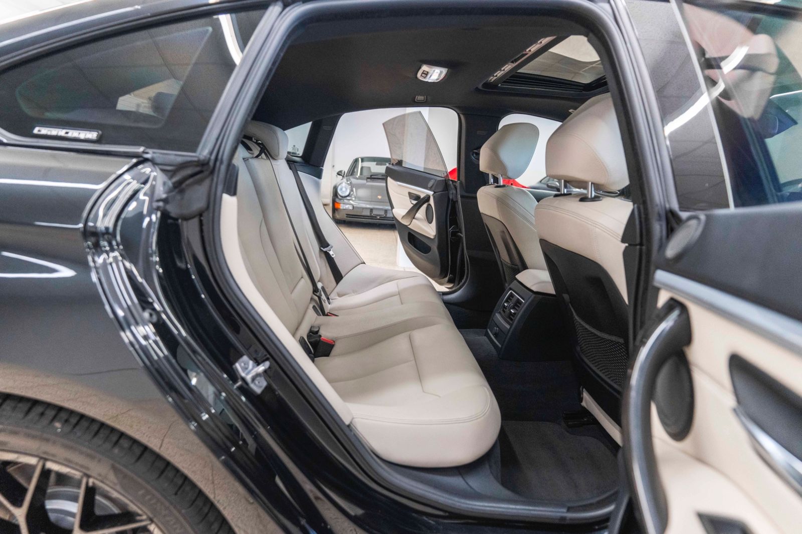 Fahrzeugabbildung BMW 440i GC M-Performance H&K LED CARPLAY KAM SHZ