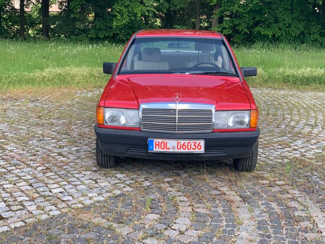 Mercedes-Benz 190 D