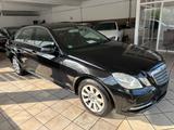Mercedes-Benz E 220 CDI BlueEfficiency Standheizung Mod 2013 - Mercedes-Benz E 220 in Bonn