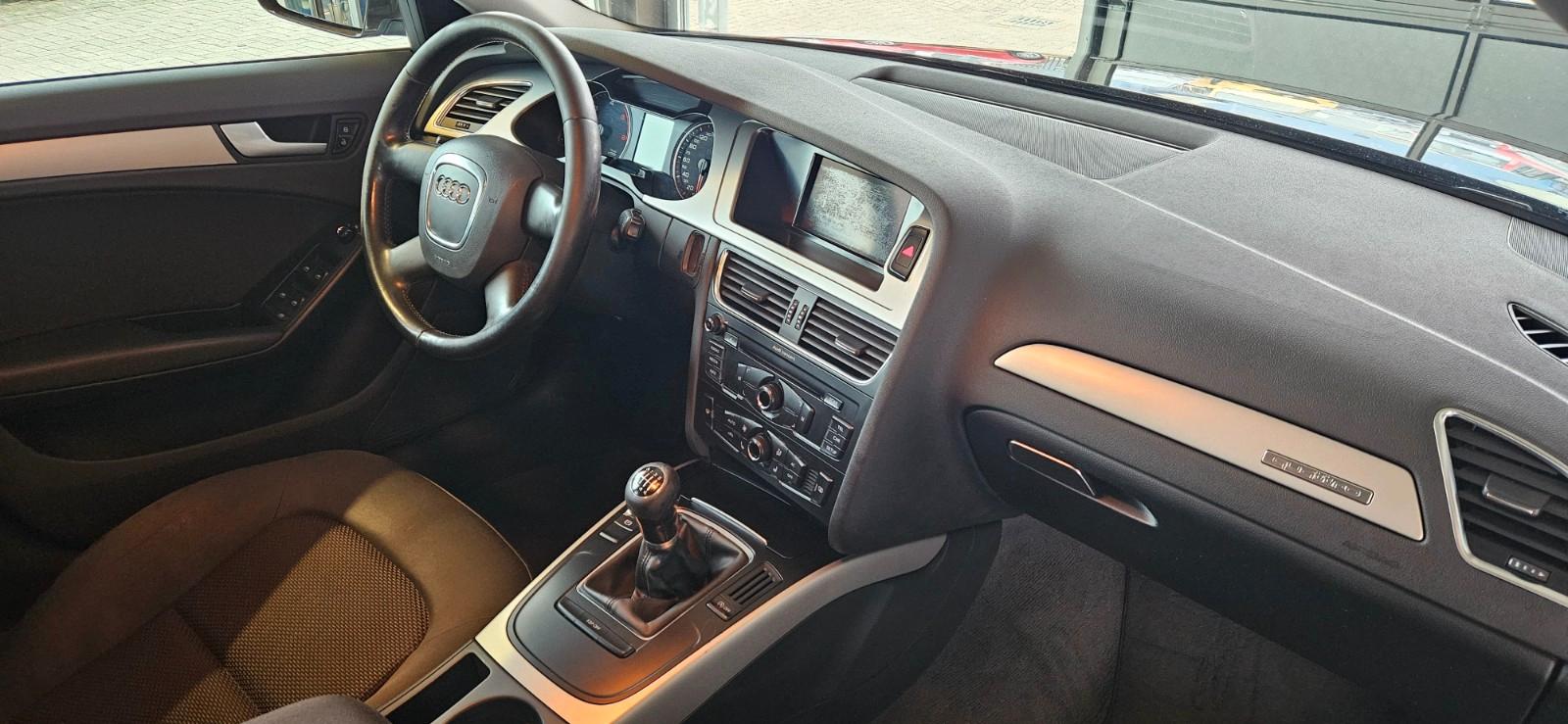 Audi A4 ALLROAD 2009 — photo 7