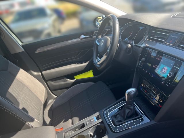 Passat Alltrack 2.0 TDI 4M +LED+KAM+ACC+AHK+SHZ+