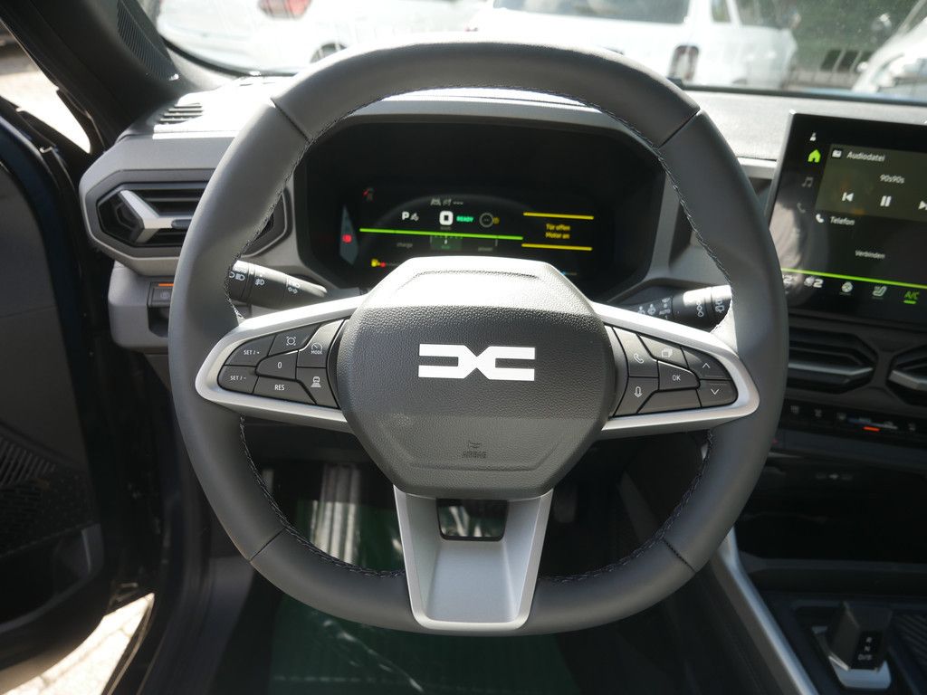 Fahrzeugabbildung Dacia Bigster Journey Hybrid 155