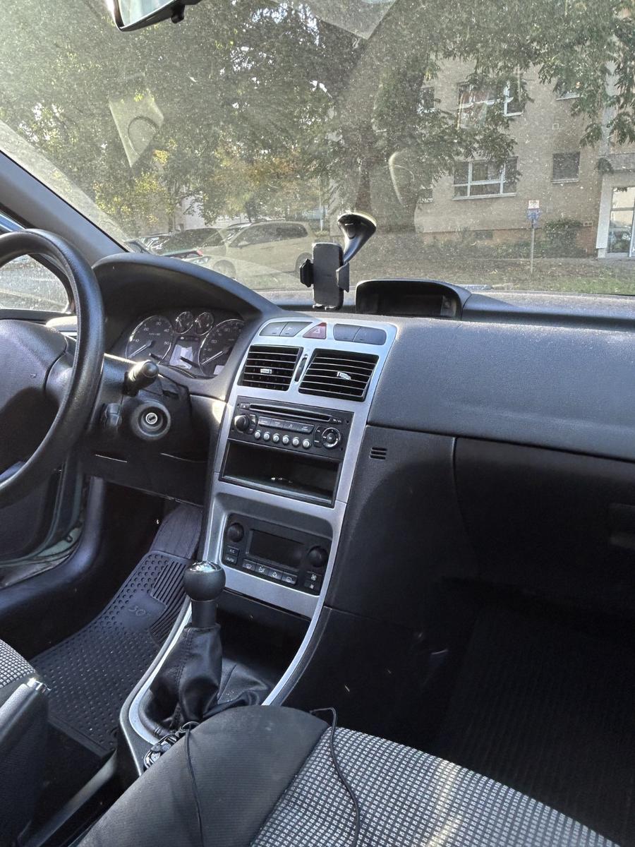 Peugeot 307 2006 — photo 9