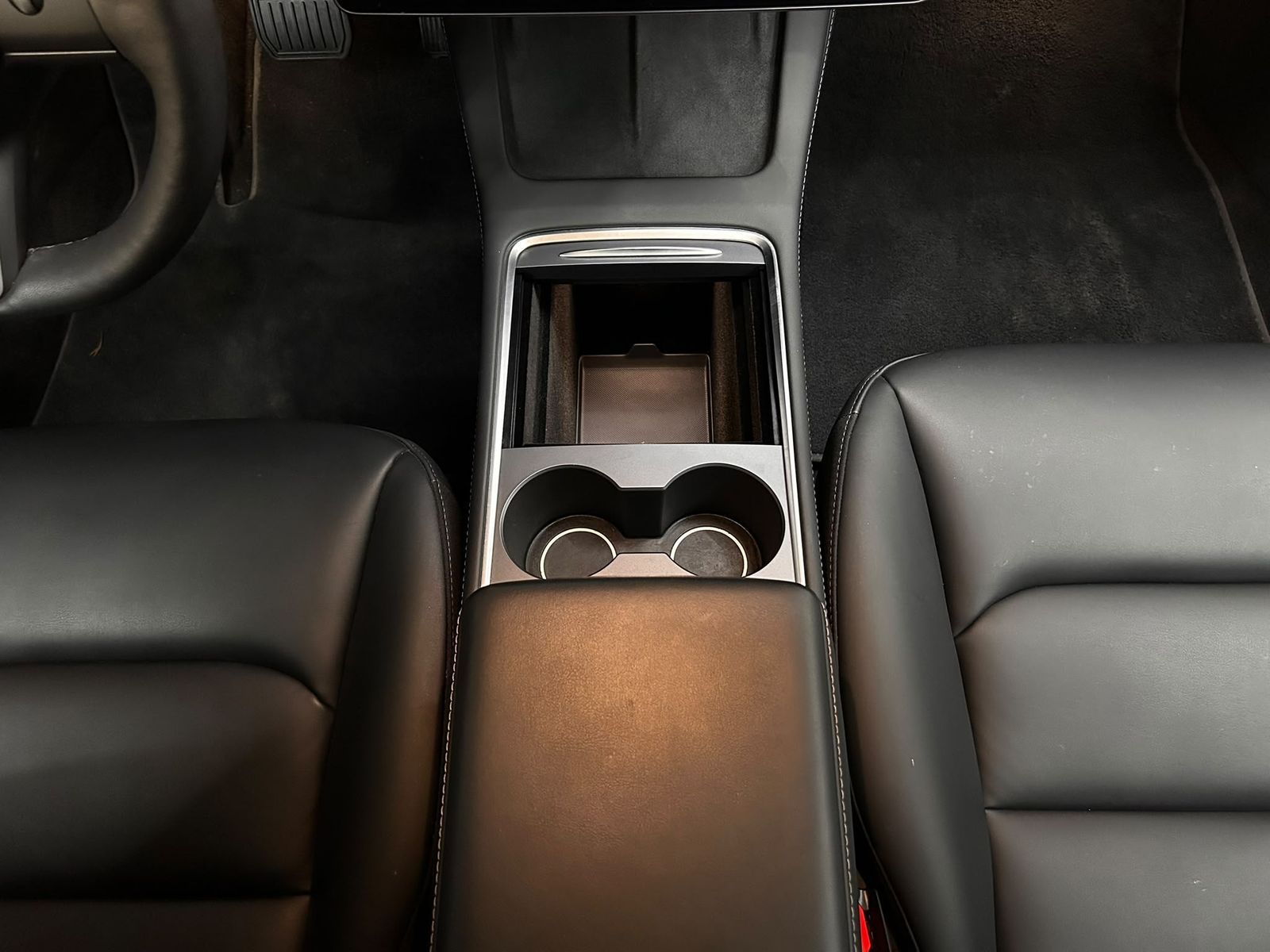 Fahrzeugabbildung Tesla Model 3 Long Range Dual AWD PANO+LED+NAV+SHZ+KAM