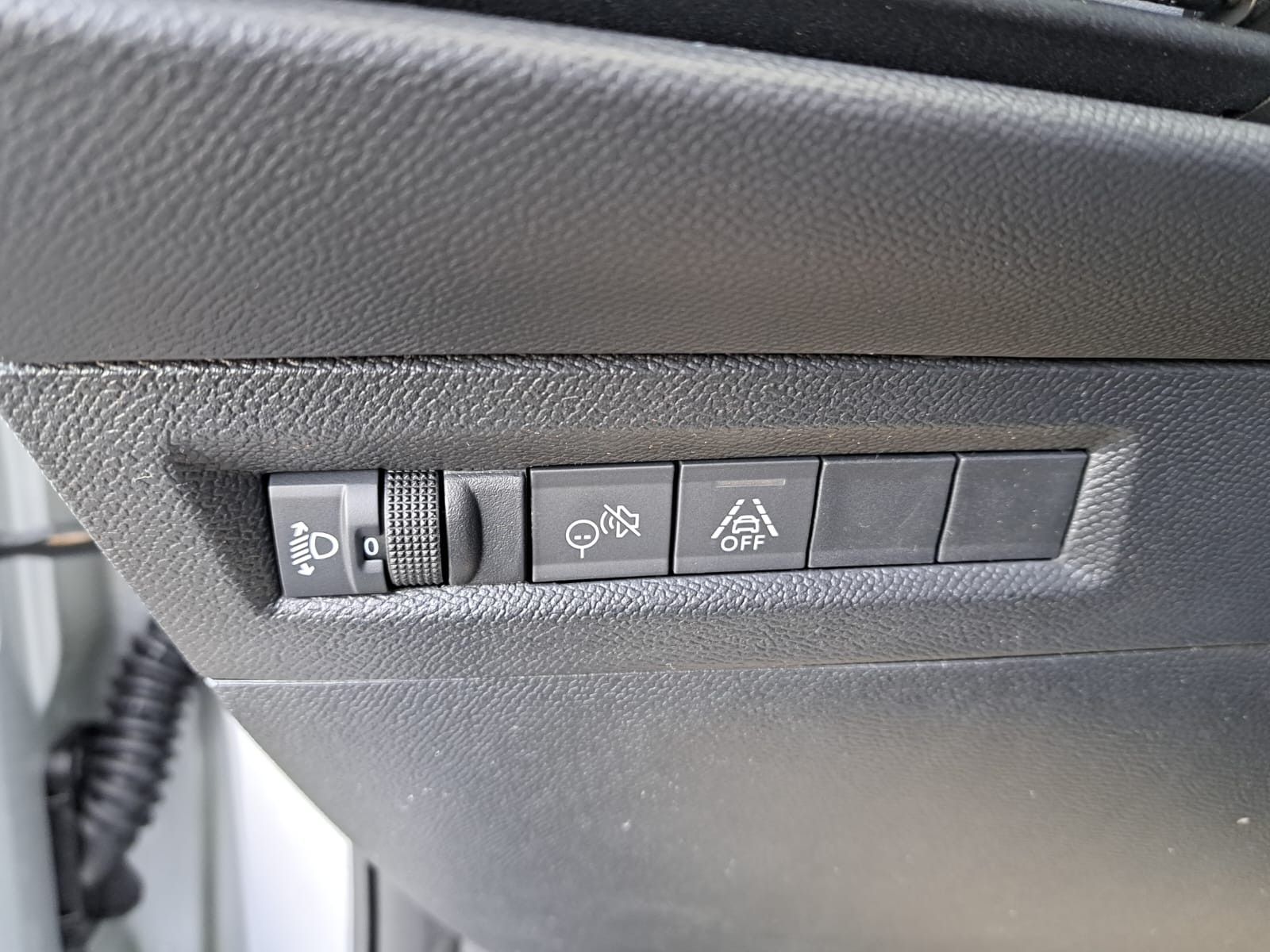 Fahrzeugabbildung Opel Frontera GS 1.2 Turbo Hybrid 145PS Automatik