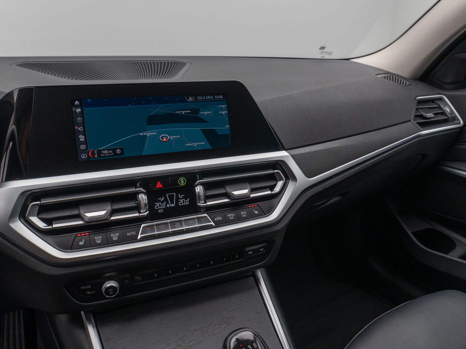 Fahrzeugabbildung BMW 320d Kamera HiFi CockPit+ Sport Geschwindigkeit