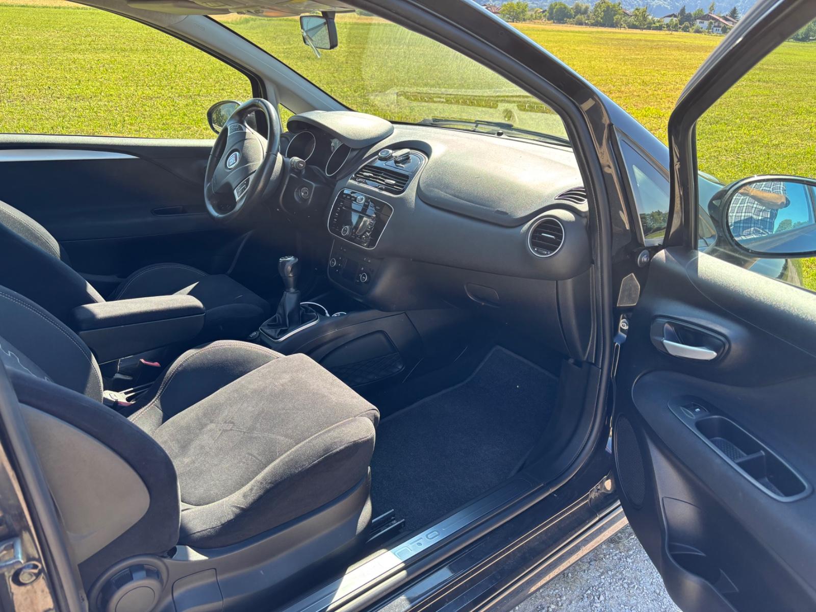 Fiat Punto Sport 1.3 /105 PS Multijet, Klimaautomatik